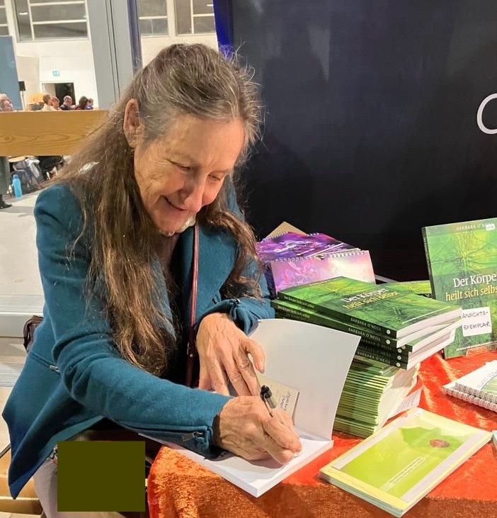 🎉 SPECIAL Book : (limited supply) AUTOGRAPHED Self Heal by design by Barbara O'Neill (PAPERBACK)